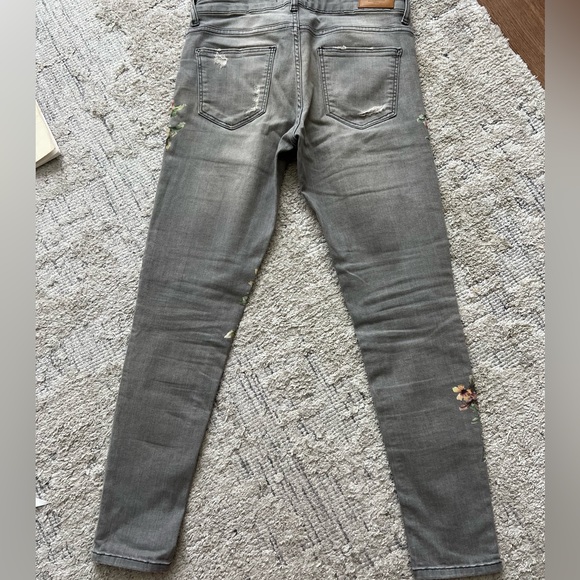 🌸🌸Zara Basic| Floral Gray Skinny Jeans Size 6USA - Picture 6 of 11